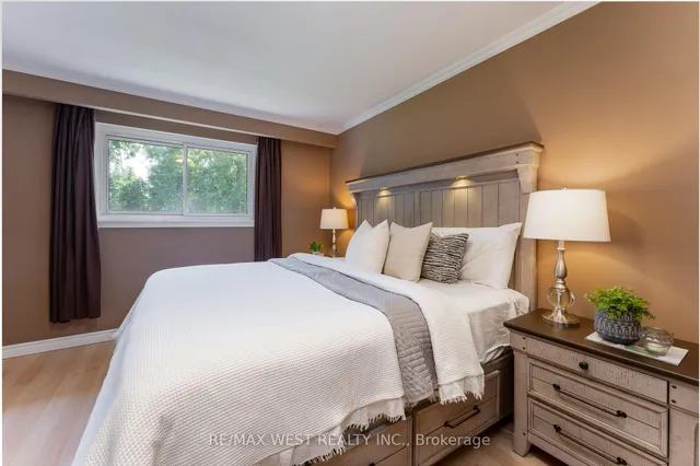 Additional image 16 of 31 Pixley Cres