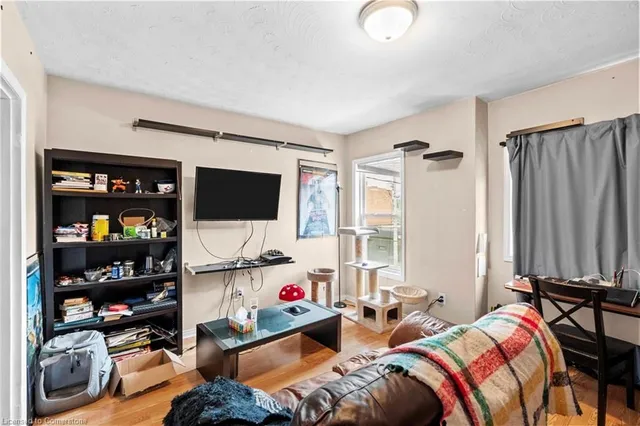 Additional image 26 of 77 Barton St