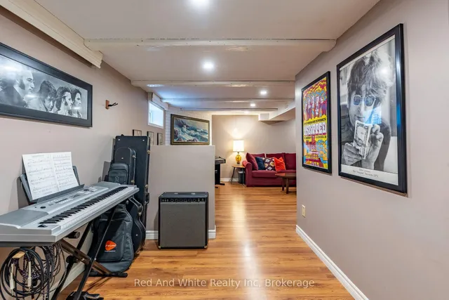 Additional image 39 of 25 Forest Glen Crt