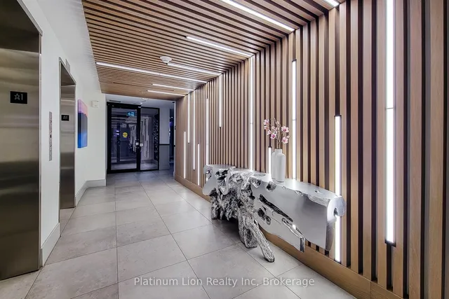 Additional image 4 of 600 North Service Rd Unit 218