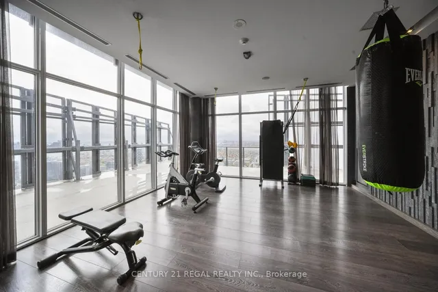 房产图片 27 - 多伦多圣玛丽街65号 Unit 2407