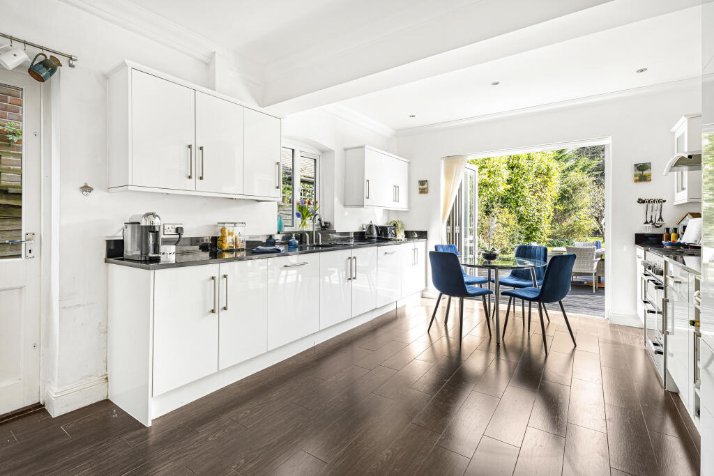 Additional image 11 of Watling Street, St. Albans, Hertfordshire, AL1