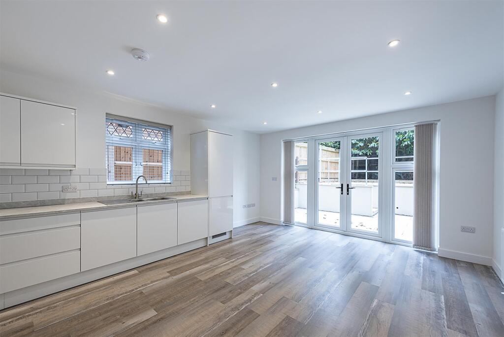 Additional image 13 of Luton Road, Harpenden