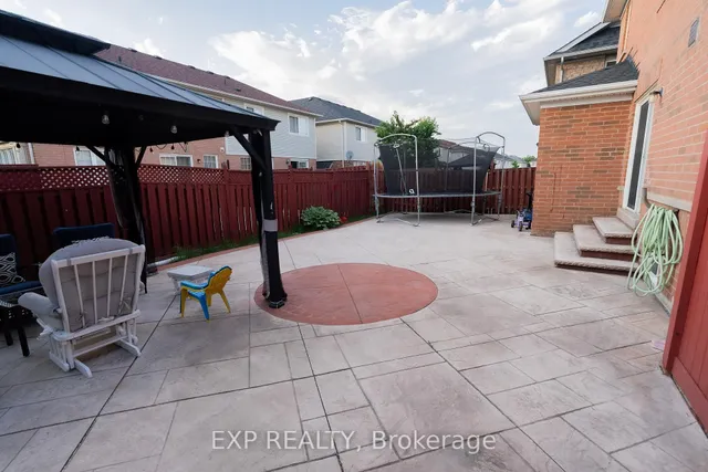 Additional image 9 of 347 Brisdale Dr