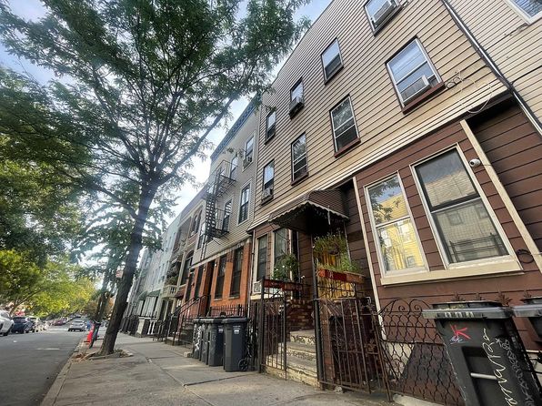 236 Suydam St #HSE, Brooklyn, NY 11237