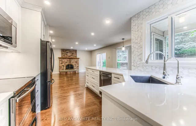 Additional image 10 of 2 Morningview Pl