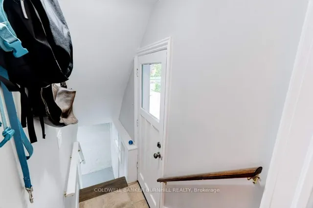 Additional image 29 of 54 Flamboro St