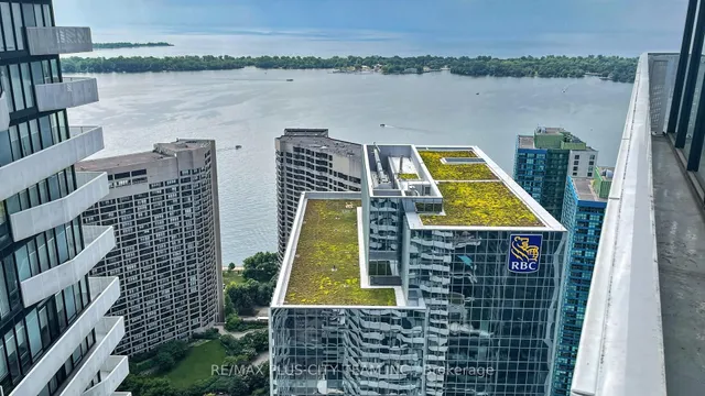 Additional image 22 of 100 Harbour St Unit 5406