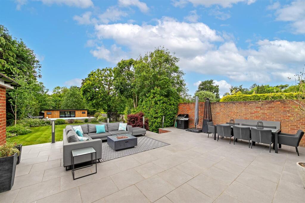 Additional image 3 of London Road, St. Albans