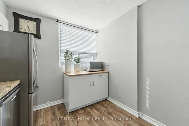 Additional image 11 of 700 Dynes Rd Unit 1008