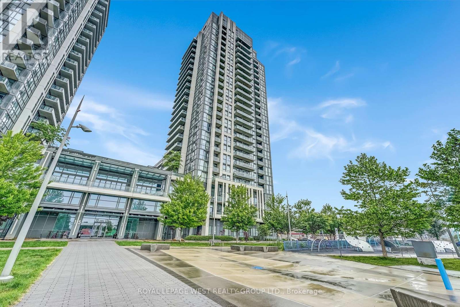 613 - 17 ZORRA STREET|Toronto (Islington-City Centre West), Ontario M8Z0C8