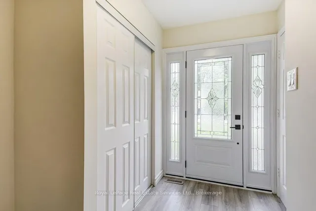 Additional image 4 of 1225 Consort Cres