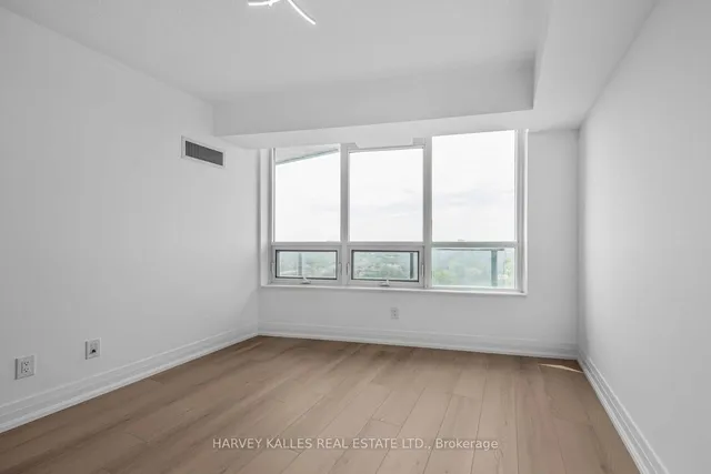 Additional image 15 of 25 Greenview Ave Unit 1528