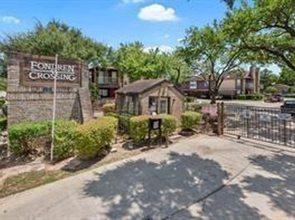 6633 W Airport Blvd APT 812, Houston, TX 77035