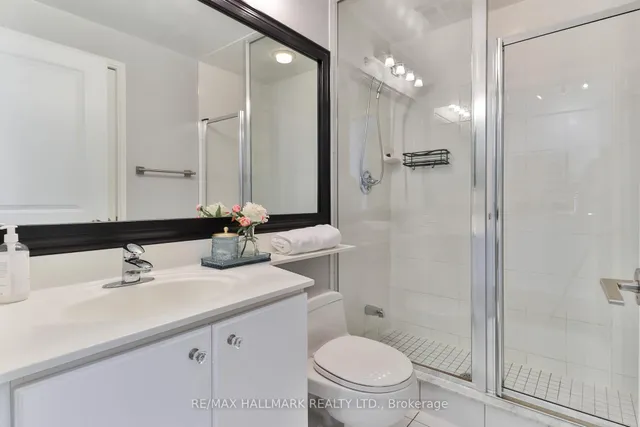 Additional image 11 of 80 Absolute Ave Unit 511