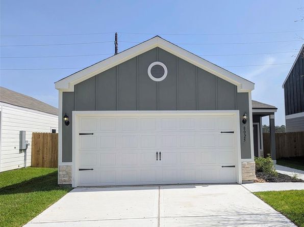 8025 Alpine Bearberry Dr, Houston, TX 77016