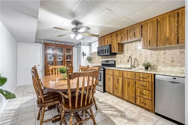 房产图片 8 - 东18街366号