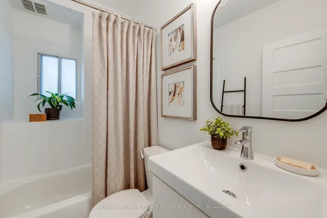 Additional image 21 of 3 Murdock Ave