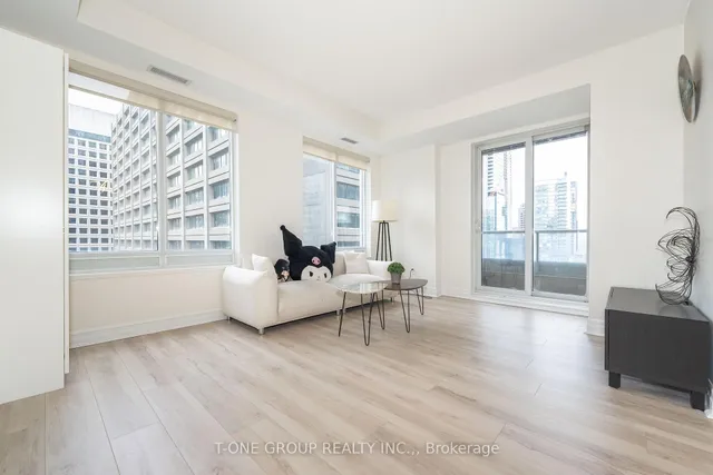 Additional image 17 of 35 Balmuto St Unit 1101