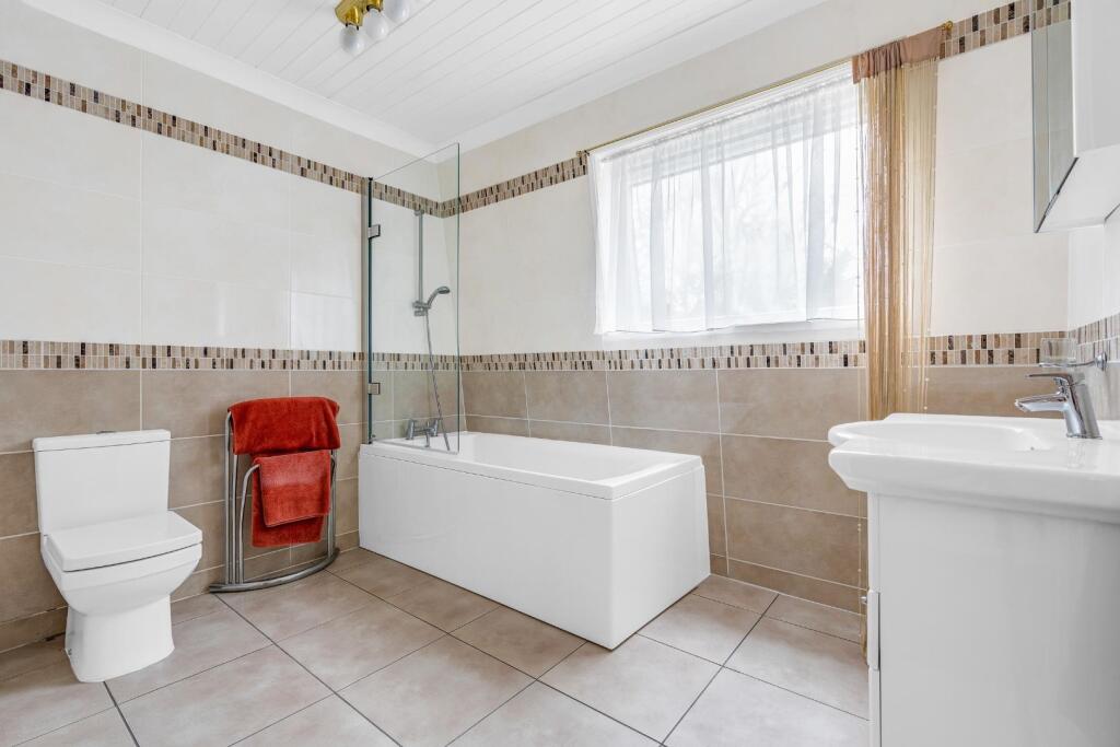 Additional image 22 of Reynards Road, Welwyn