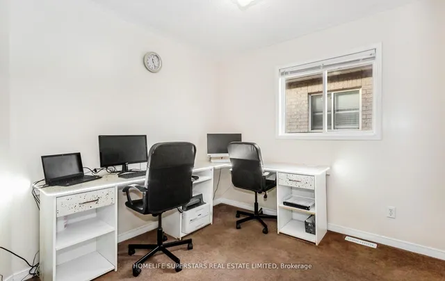 Additional image 18 of 82 Jewel Cres