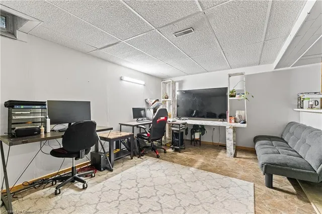 Additional image 44 of 900 Centralpark Dr Unit 115