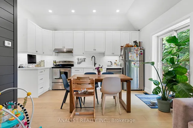 Additional image 12 of 42 Smithfield Dr