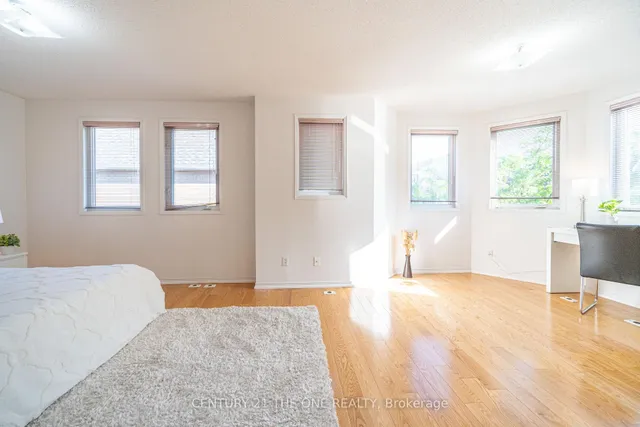 Additional image 24 of 28 Rosebank Dr Unit 1102