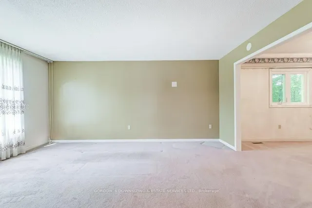Additional image 5 of 459 Glenashton Dr