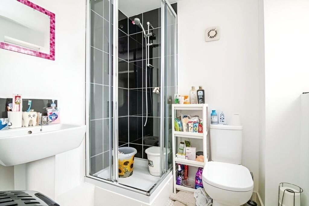 Additional image 9 of Wicket Drive, Birmingham, B16 0ND