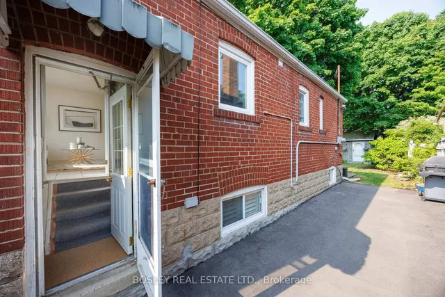 Additional image 26 of 85 Manderley Dr