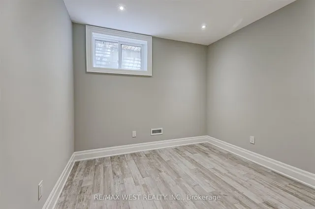 Additional image 33 of 18 Windy Ridge Dr