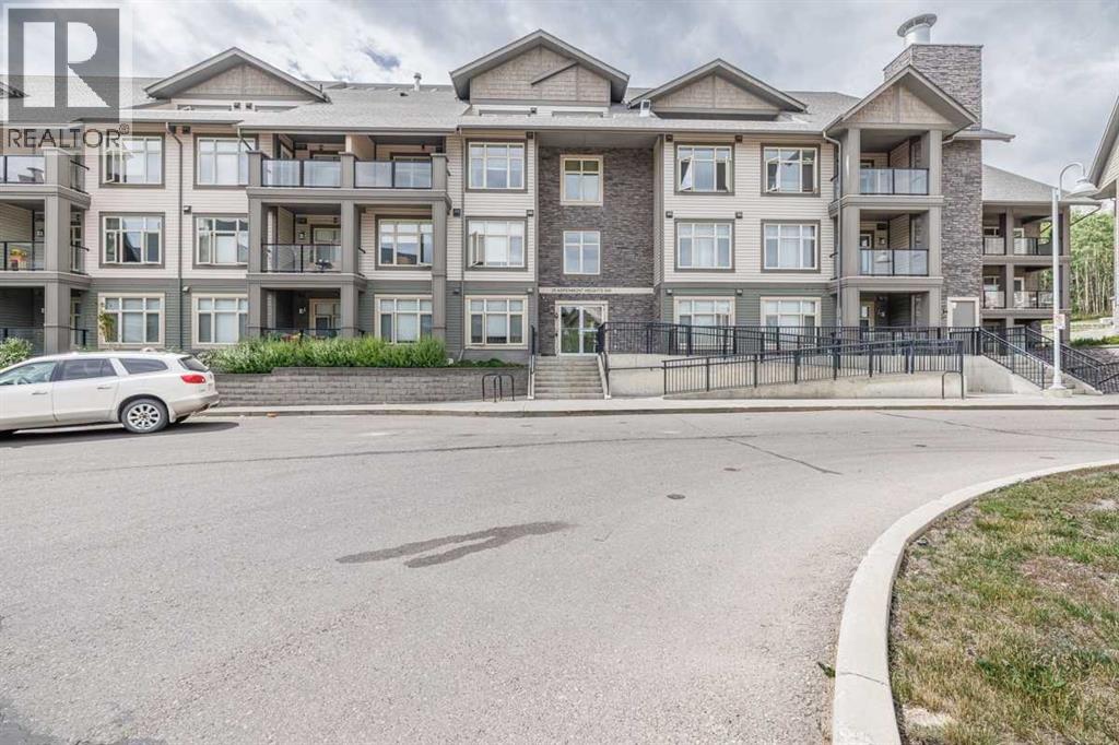 305, 25 Aspenmont Heights SW|Calgary, Alberta T3H0E4