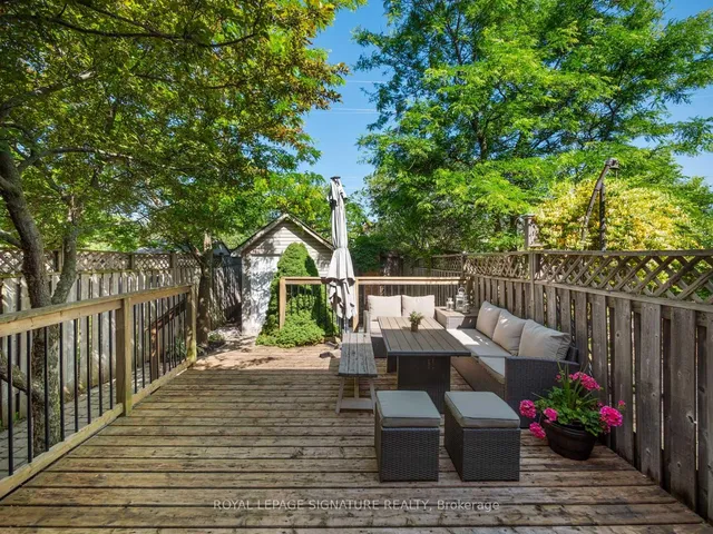 房产图片 24 - 13 Bronte Crt