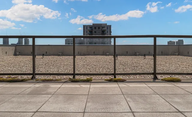 Additional image 11 of 1420 Dupont St Unit 1003