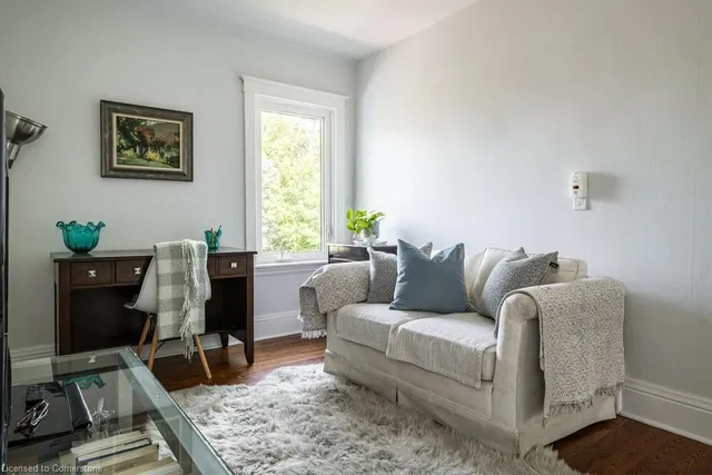 Additional image 27 of 39 Maplewood Ave