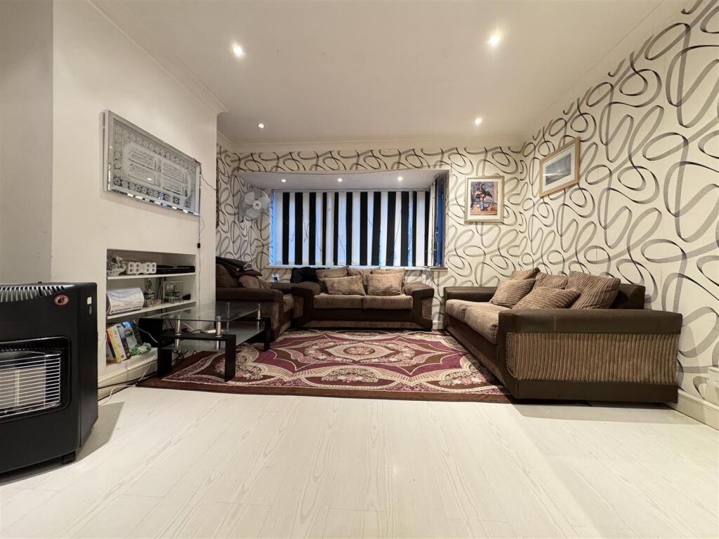 Additional image 4 of Calder Grove, Handsworth Wood, Birmingham