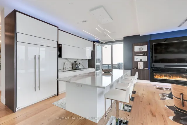 Additional image 10 of 170 Bayview Ave Unit PH 01