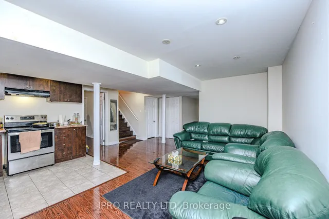 Additional image 35 of 44 Templehill Rd