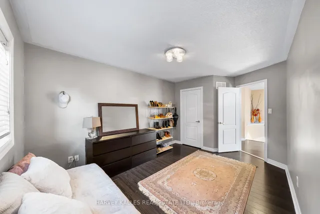 Additional image 30 of 36 Boundbrook Dr