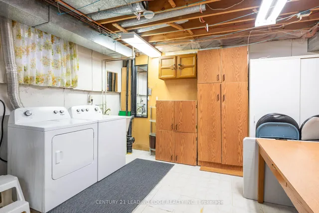 Additional image 43 of 47 Farmhill Crt