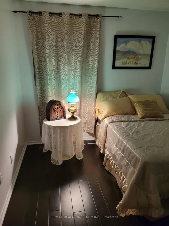 Additional image 13 of 7707 Darcel Ave Unit 26