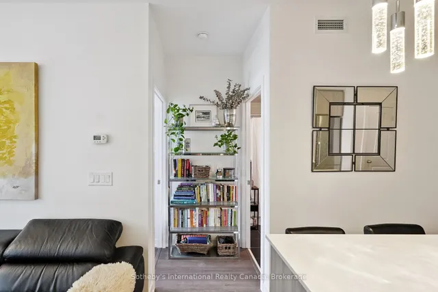 Additional image 11 of 105 George St Unit 903