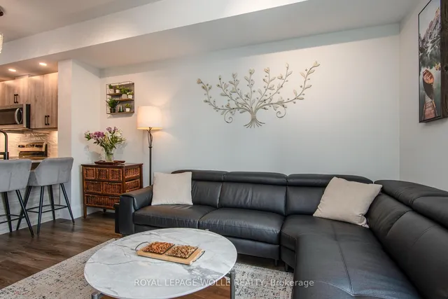 Additional image 16 of 1601 Charles St Unit 1601