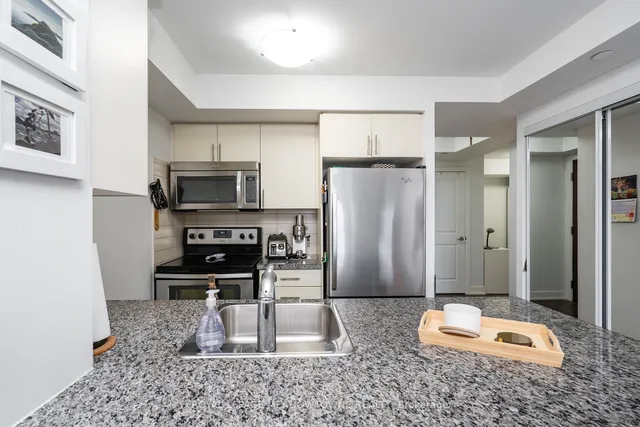 Additional image 18 of 2 Eva Rd Unit 2421