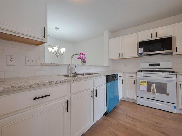 10918 Linden Gate Dr, Houston, TX 77075