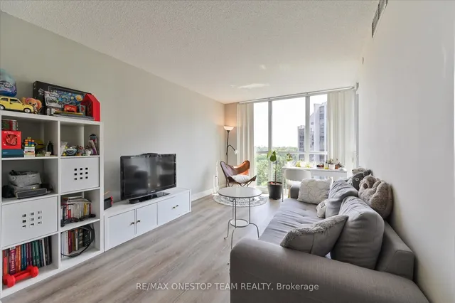 Additional image 7 of 88 Sheppard Ave Unit 811