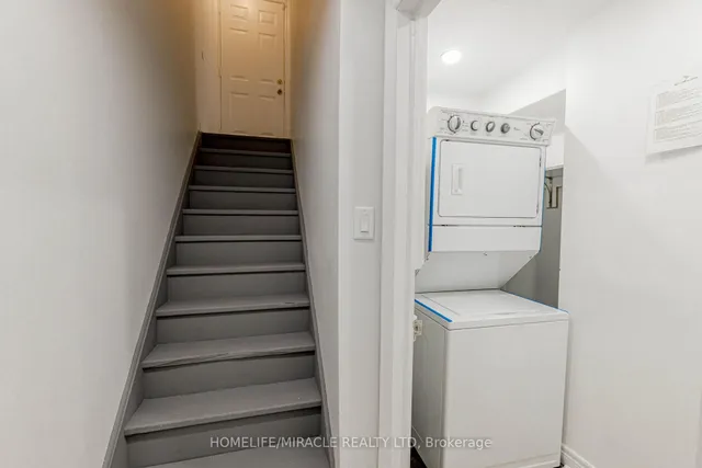 Additional image 38 of 41 Sunny Glen Cres