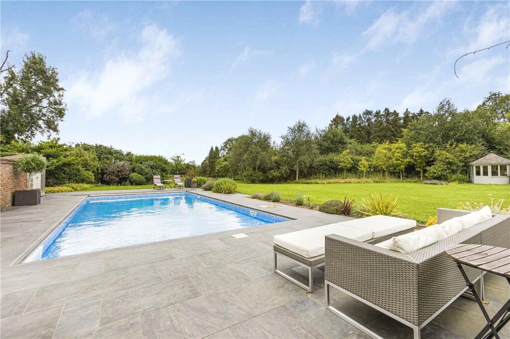 Additional image 21 of Pottersheath Road, Welwyn, Hertfordshire, AL6