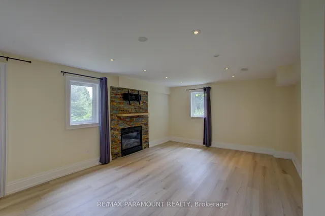 Additional image 32 of 20 Sandyside Cres